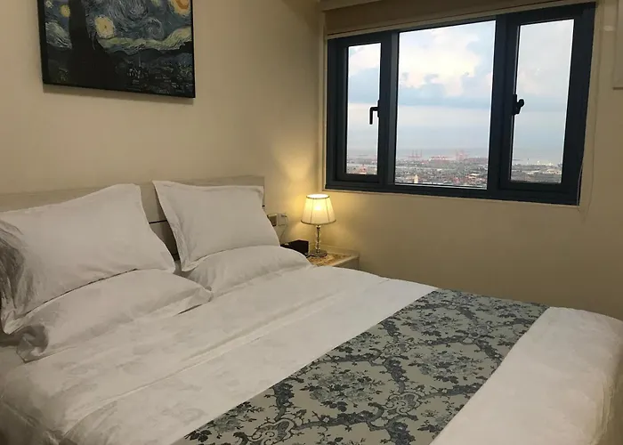 Sunset House Roxas Bay Apartment Manila