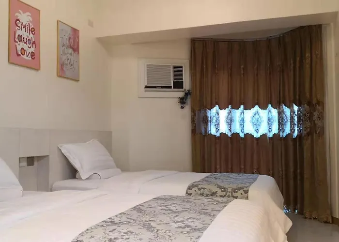 Sunset House Roxas Bay Apartment *