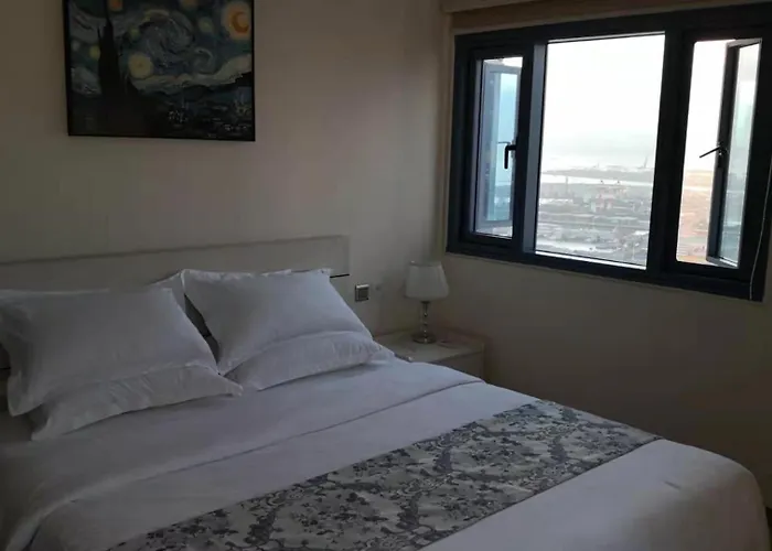 Sunset House Roxas Bay Apartment *