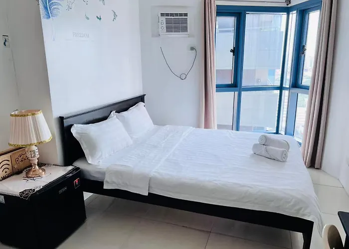 Sunset House Roxas Bay Manila